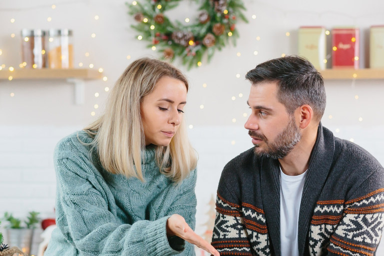 Addicted Relative During the Holidays | Signs of Addiction | Intervention